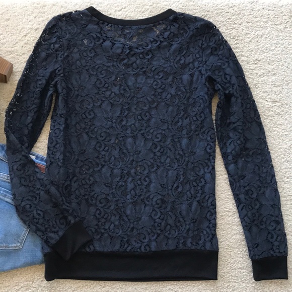 Theory 'Jaidyn W' Lace Top - Picture 7 of 7